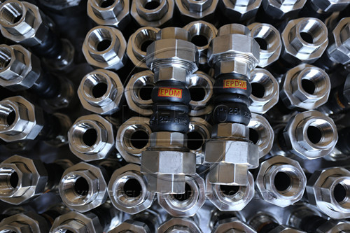 橡膠接頭的使用問題