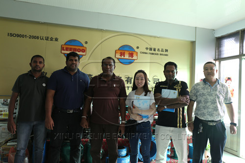 技術(shù)人員對軸向復(fù)式波紋補(bǔ)償器分析講解