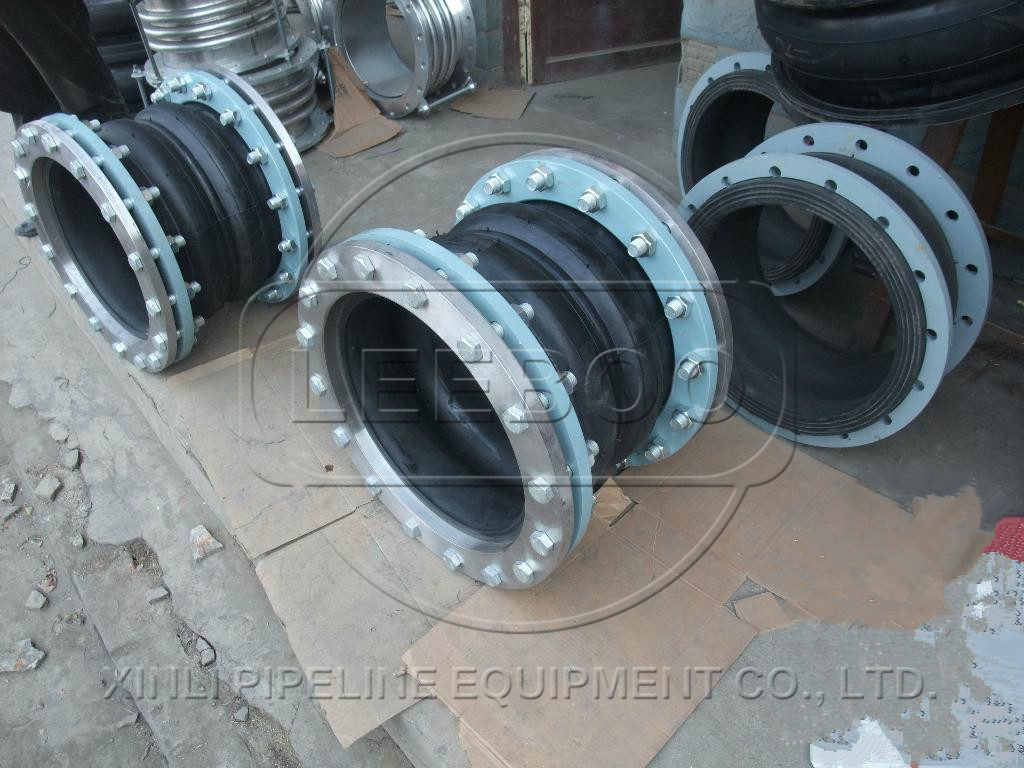 大口徑限位<a href=http://m.wuhxjl.com target=_blank class=infotextkey>橡膠接頭</a>